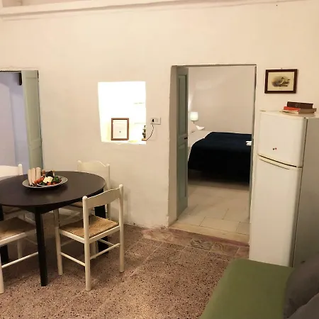 La Casetta Bianca, Tipical Salento Historic House Holiday home